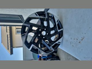 bontott KIA SPORTAGE Alufelni (1 db)