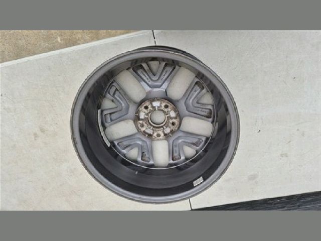 bontott KIA SPORTAGE Alufelni (1 db)