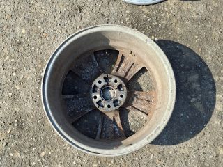 bontott KIA SPORTAGE Alufelni (1 db)