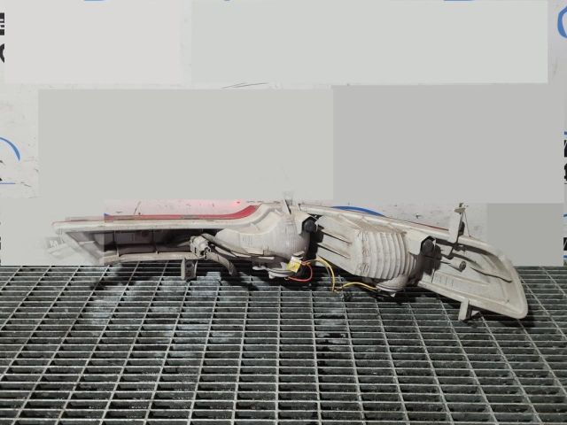 bontott KIA SPORTAGE Bal Alsó Hátsó Lámpa