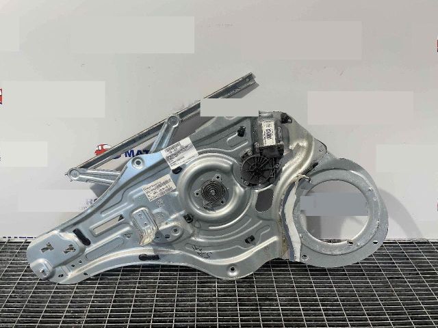 bontott KIA SPORTAGE Bal első Ablakemelő Szerkezet (Elektromos)