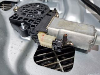 bontott KIA SPORTAGE Bal első Ablakemelő Szerkezet (Elektromos)