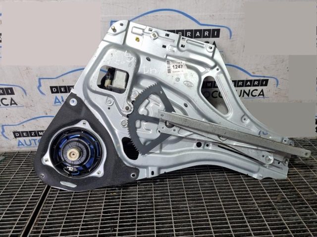 bontott KIA SPORTAGE Bal első Ablakemelő Szerkezet (Elektromos)