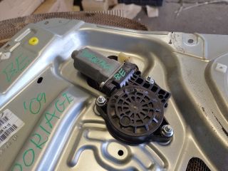 bontott KIA SPORTAGE Bal első Ablakemelő Szerkezet (Elektromos)