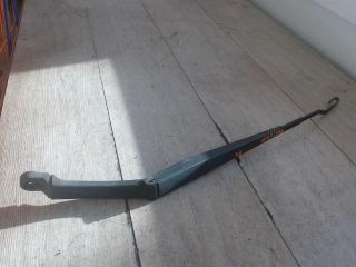 bontott KIA SPORTAGE Bal első Ablaktörlő Kar