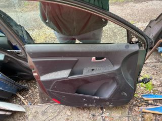 bontott KIA SPORTAGE Bal első Ajtó (Részeivel)