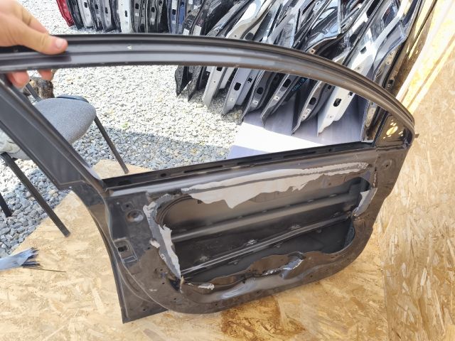 bontott KIA SPORTAGE Bal első Ajtó (Üres lemez)