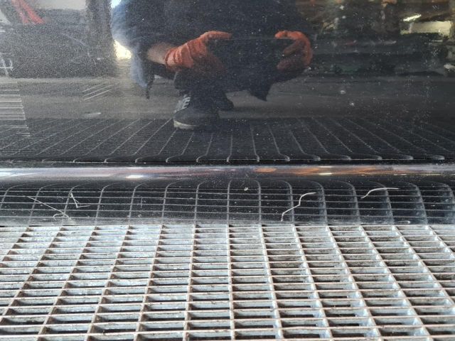 bontott KIA SPORTAGE Bal első Ajtó (Üres lemez)