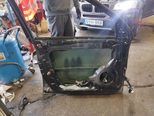 bontott KIA SPORTAGE Bal első Ajtó (Üres lemez)