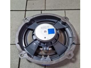 bontott KIA SPORTAGE Bal első Hangszóró