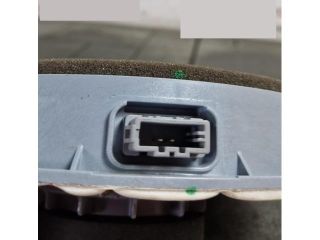 bontott KIA SPORTAGE Bal első Hangszóró