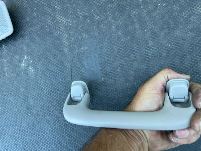 bontott KIA SPORTAGE Bal első Kapaszkodó (Felső)