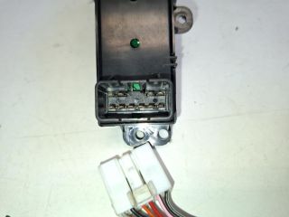 bontott KIA SPORTAGE Bal első Ülésfűtés Kapcsoló