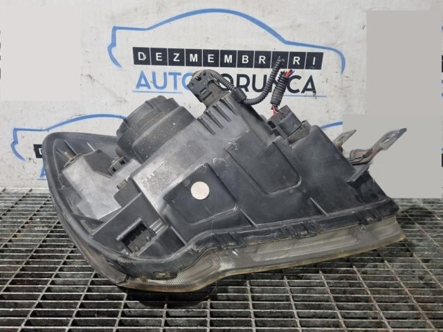 bontott KIA SPORTAGE Bal Fényszóró