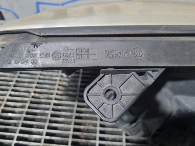 bontott KIA SPORTAGE Bal Fényszóró