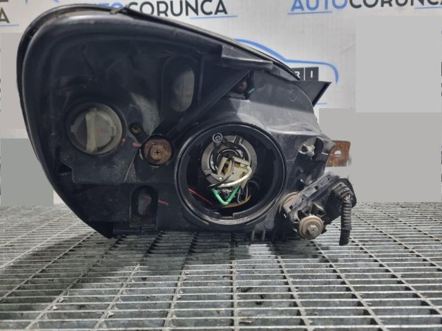 bontott KIA SPORTAGE Bal Fényszóró