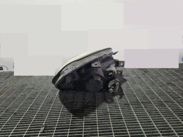 bontott KIA SPORTAGE Bal Fényszóró