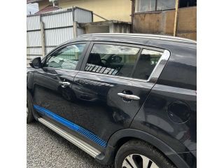 bontott KIA SPORTAGE Bal hátsó Ajtó (Üres lemez)