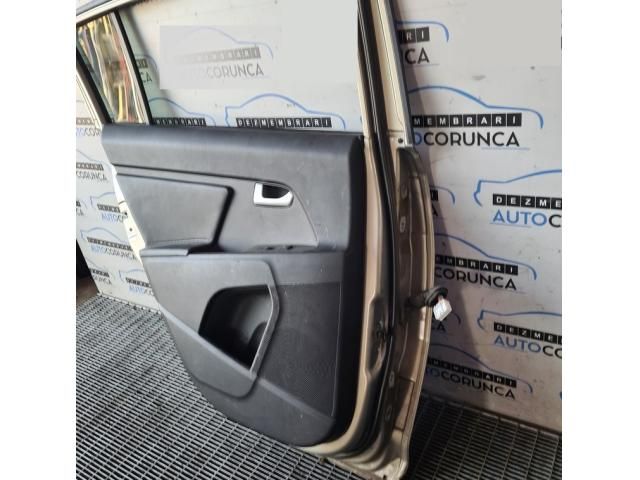 bontott KIA SPORTAGE Bal hátsó Ajtó (Üres lemez)