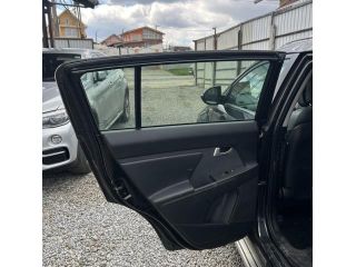 bontott KIA SPORTAGE Bal hátsó Ajtó (Üres lemez)