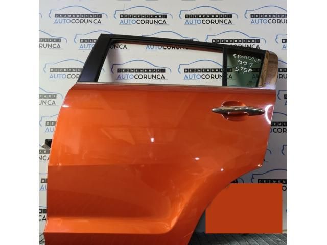 bontott KIA SPORTAGE Bal hátsó Ajtó (Üres lemez)