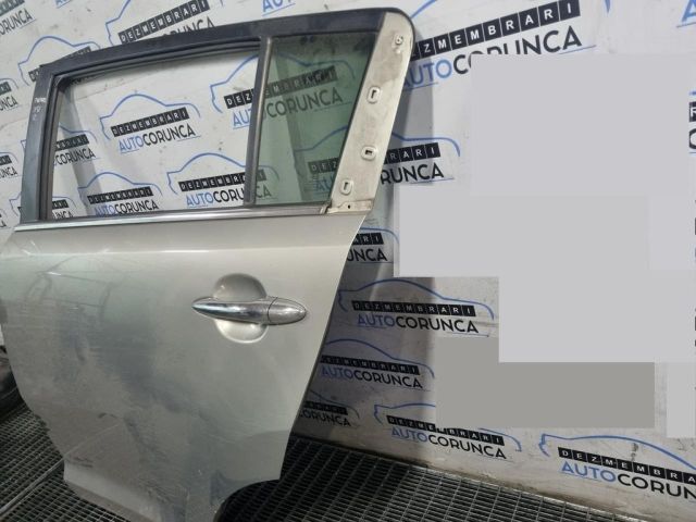 bontott KIA SPORTAGE Bal hátsó Ajtó (Üres lemez)