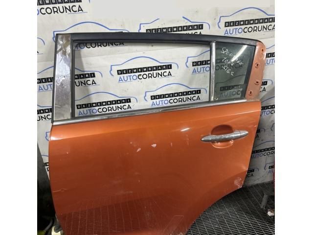 bontott KIA SPORTAGE Bal hátsó Ajtó (Üres lemez)