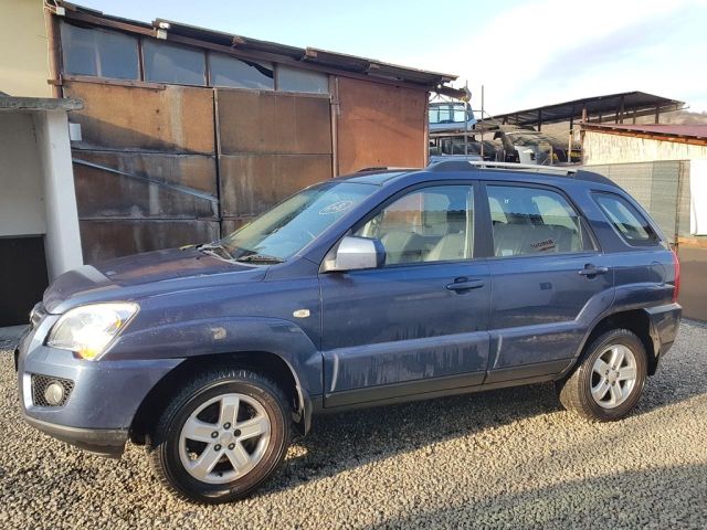 bontott KIA SPORTAGE Bal hátsó Ajtó (Üres lemez)