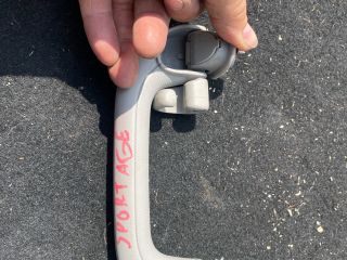 bontott KIA SPORTAGE Bal hátsó Kapaszkodó (Felső)