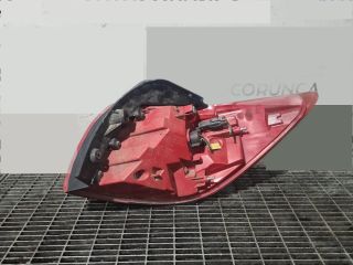 bontott KIA SPORTAGE Bal Hátsó Lámpa