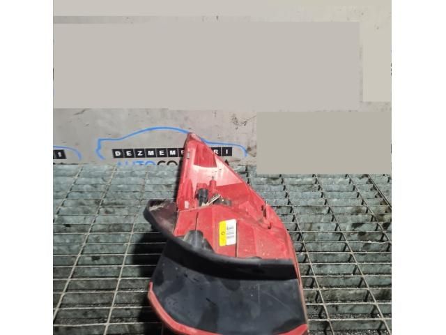 bontott KIA SPORTAGE Bal Hátsó Lámpa