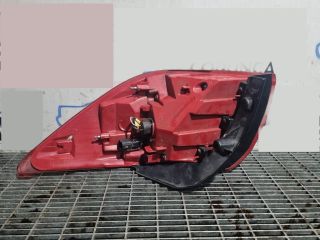 bontott KIA SPORTAGE Bal Hátsó Lámpa