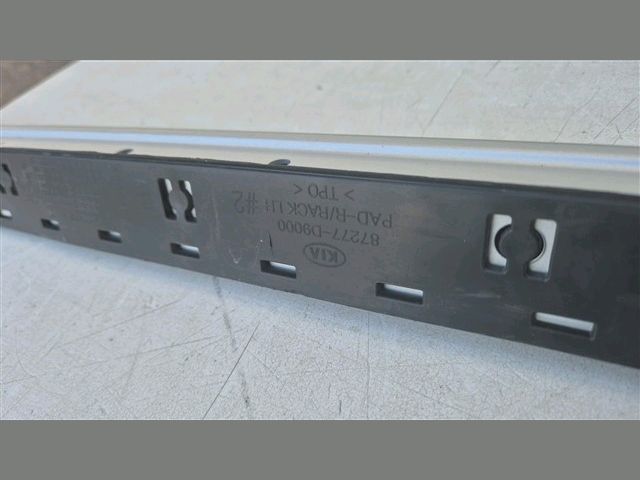 bontott KIA SPORTAGE Bal Tetősín