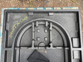 bontott KIA SPORTAGE Csomagtér Tálca