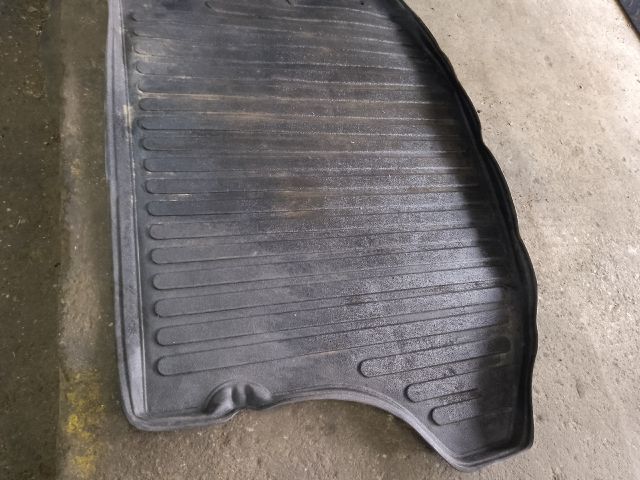 bontott KIA SPORTAGE Csomagtér Tálca