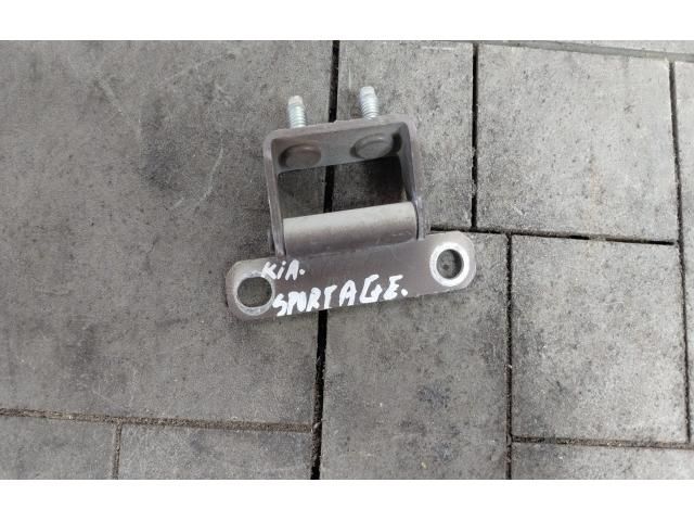 bontott KIA SPORTAGE Csomagtérajtó Jobb Zsanér