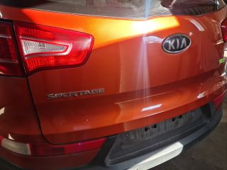 bontott KIA SPORTAGE Csomagtérajtó (Részeivel)