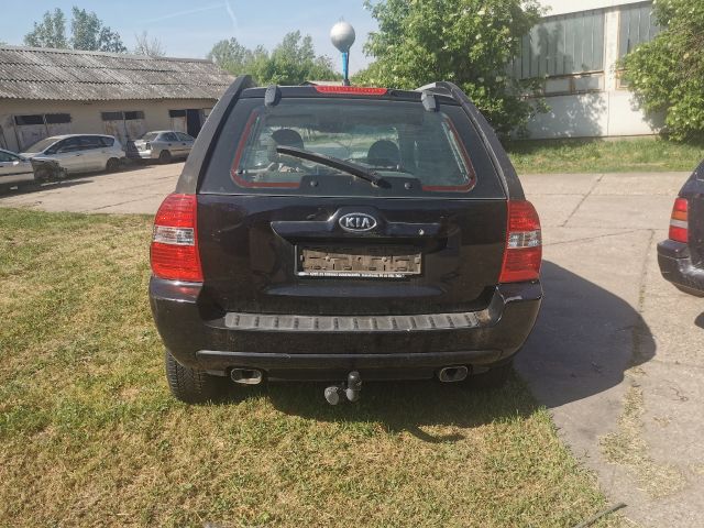 bontott KIA SPORTAGE Csomagtérajtó (Részeivel)