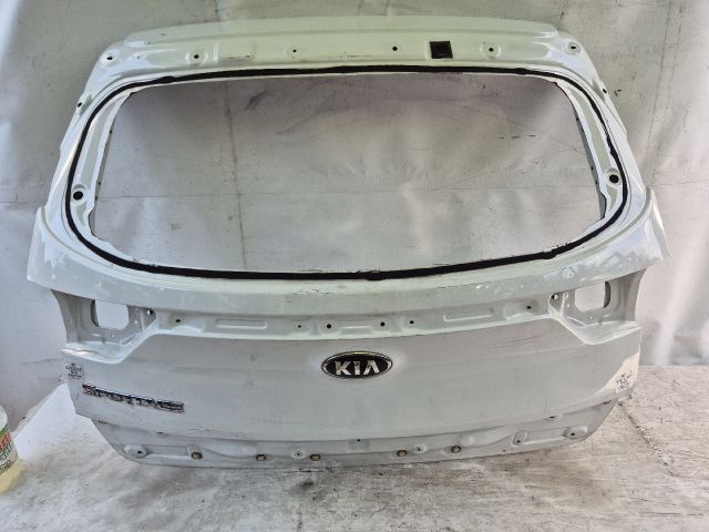 bontott KIA SPORTAGE Csomagtérajtó (Üres lemez)