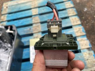 bontott KIA SPORTAGE Előtét Ellenállás Fűtőmotor