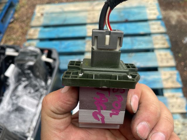 bontott KIA SPORTAGE Előtét Ellenállás Fűtőmotor