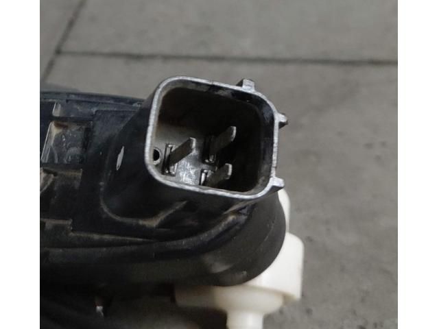 bontott KIA SPORTAGE Első Ablakmosó Szivattyú