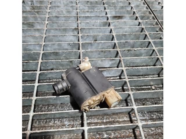 bontott KIA SPORTAGE Első Ablakmosó Szivattyú