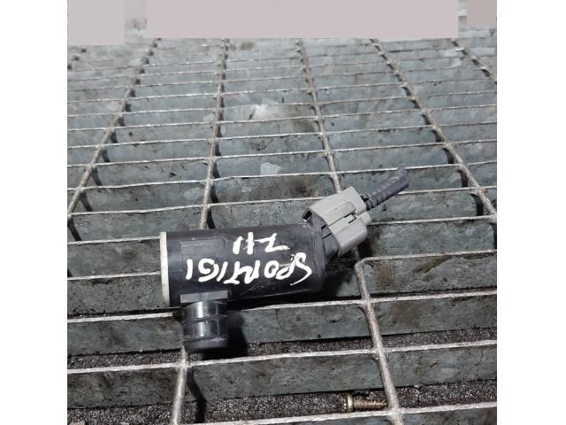 bontott KIA SPORTAGE Első Ablakmosó Szivattyú