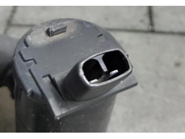 bontott KIA SPORTAGE Első Ablakmosó Szivattyú