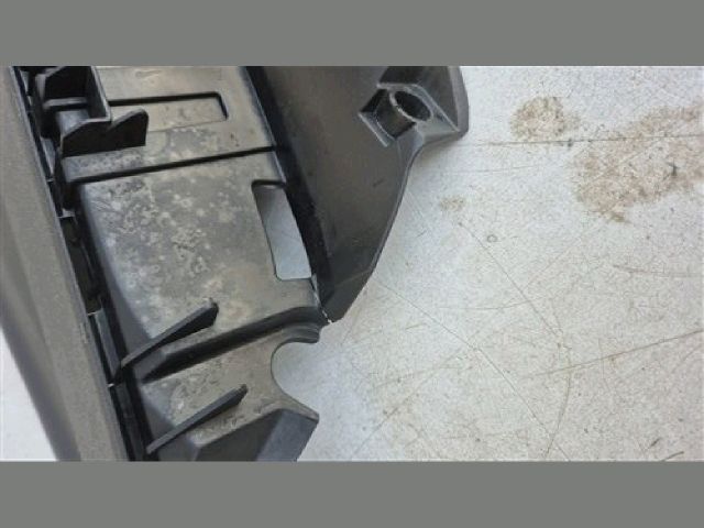 bontott KIA SPORTAGE Első Lökhárító Díszléc