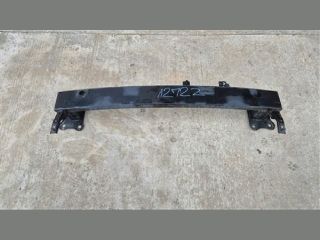 bontott KIA SPORTAGE Első Lökhárító Merevítő (Fém)