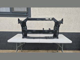 bontott KIA SPORTAGE Első Lökhárító Merevítő (Fém)