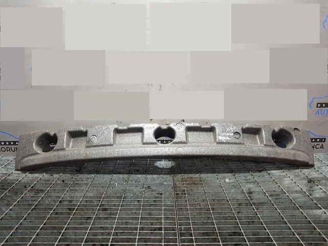 bontott KIA SPORTAGE Első Lökhárító Merevítő (Fém)