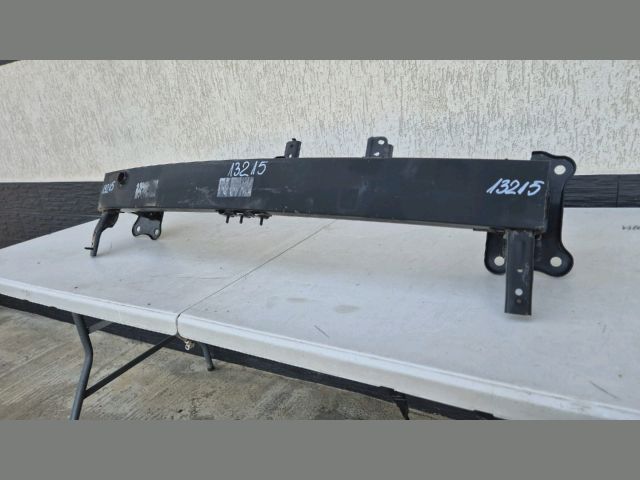 bontott KIA SPORTAGE Első Lökhárító Merevítő (Fém)